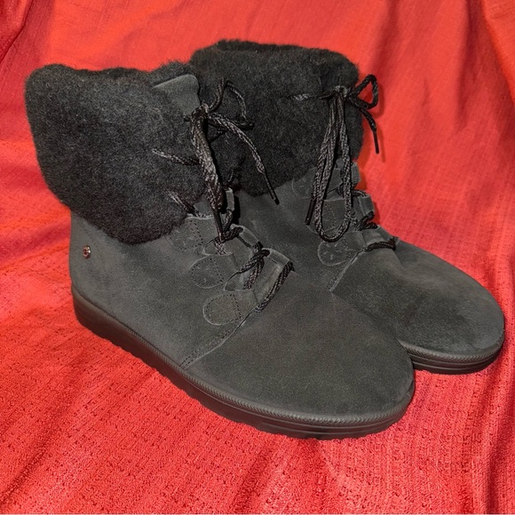 ABEO Imelda Black Suede and Shearling‎ Ankle Boots, Women’s Size 10, EUC - Picture 1 of 12